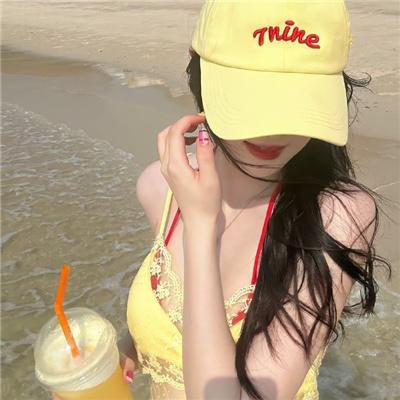 星际迷航：比基尼战神